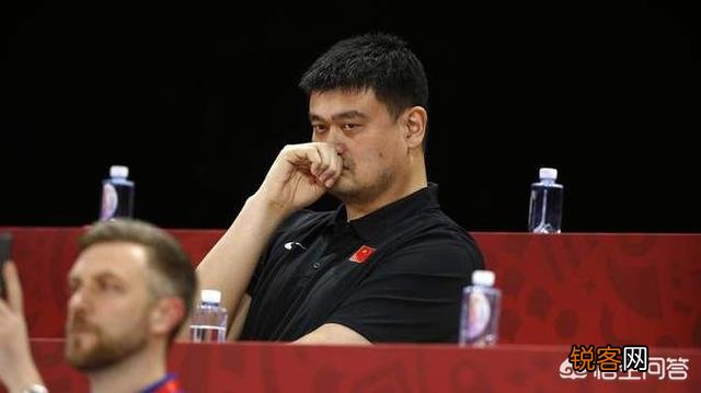 《2019胡润80后白手起家富豪榜》出炉,姚明排名48位,他究竟积攒了多少财富？