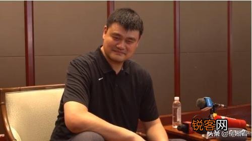 《2019胡润80后白手起家富豪榜》出炉,姚明排名48位,他究竟积攒了多少财富？