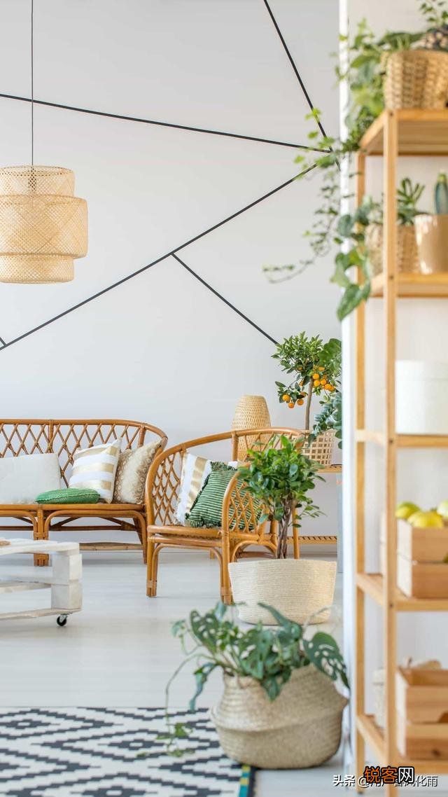 有哪些你一看到就想找本子摘抄下来的歌词或好的句子？