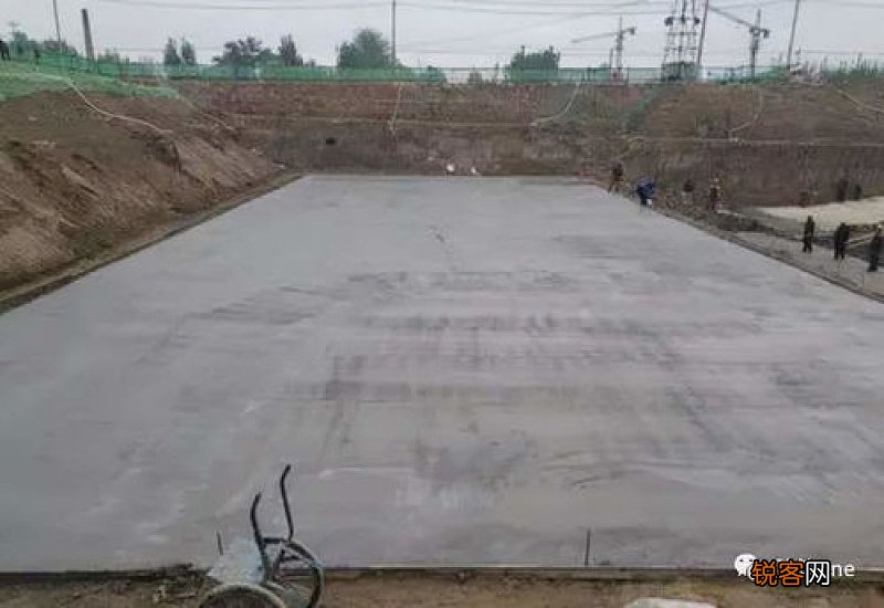 素混凝土啥意思