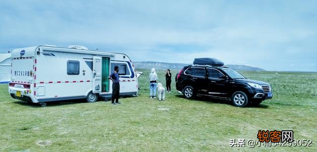 想买辆房车,哪位大神可给个建议自行式……拖挂？