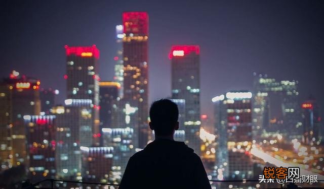 买股票并长期持有是什么感受？