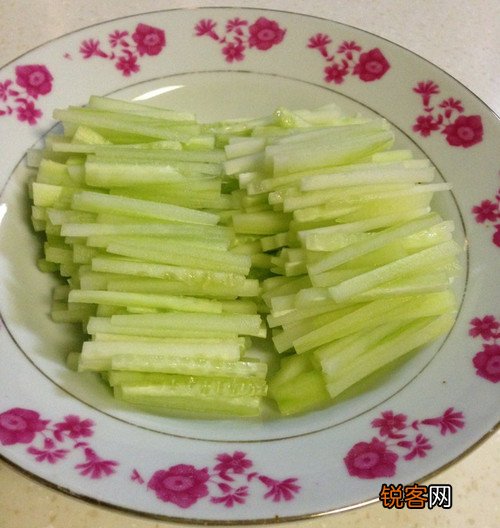 凉拌洋葱木耳