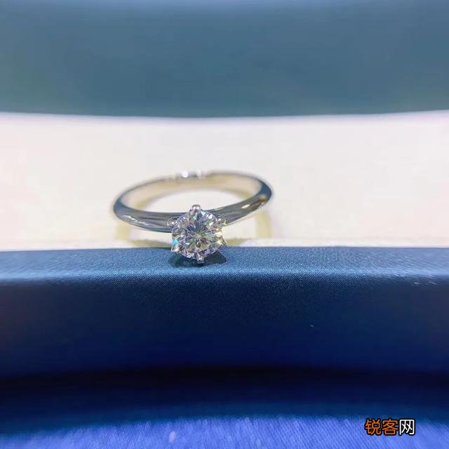 结婚钻戒选哪个牌子好？最便宜的价格大概多少？