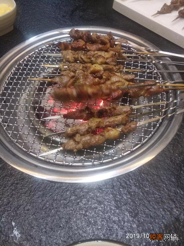 不喝酒的男人和喝酒的男人之间有什么不同？