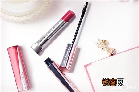 美宝莲的彩妆怎么样？