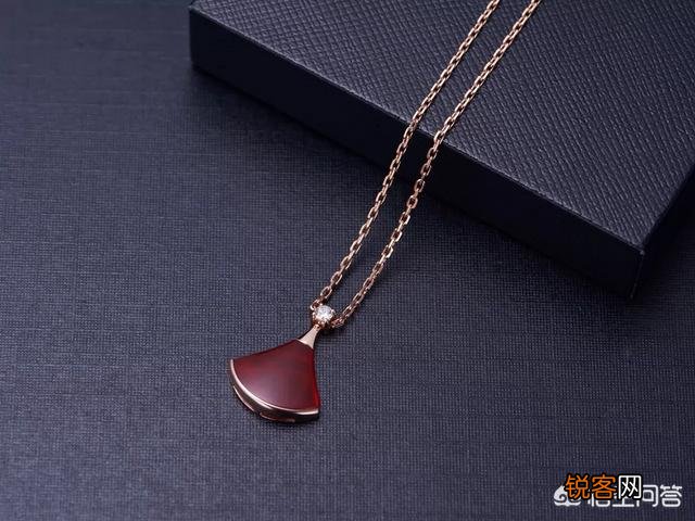 珠宝的一线品牌和二线品牌有何区别？