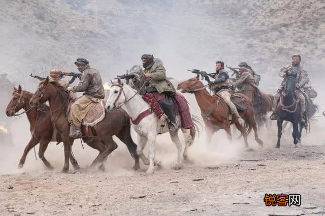 美国电视剧电影怎么大多是海军陆战队题材的,有没有关于海军或空军或陆军题材的电影电视？