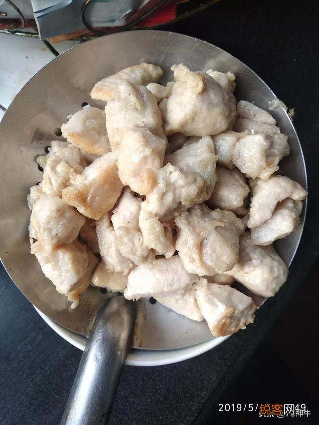 天天吃鸡胸肉有危害吗？