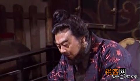 夏侯惇,夏侯渊,曹仁,曹洪和关羽,关兴,张飞,张苞两组混战,哪组赢,为什么？