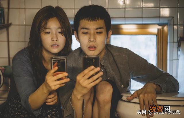 《寄生虫》拿下奥斯卡,算是超大冷门了,你们看过吗？评价如何？