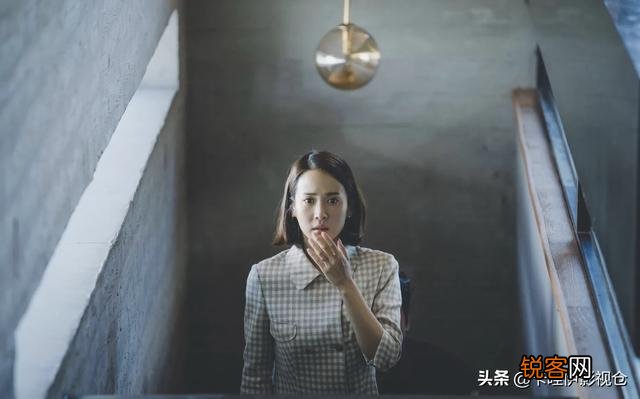 《寄生虫》拿下奥斯卡,算是超大冷门了,你们看过吗？评价如何？