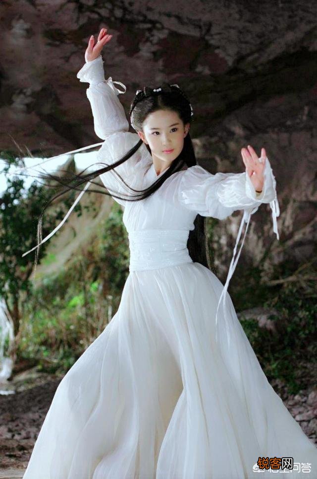 “我不需要她有演技,我只需要她美。”,这个她指谁？演了什么电影？