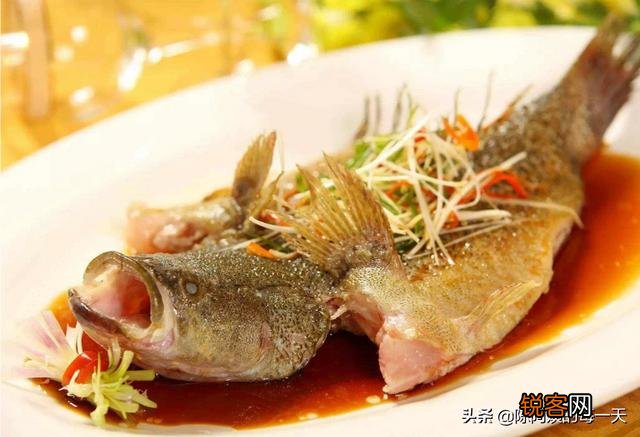 请问,有哪些食材可以补脑？该如何烹饪？