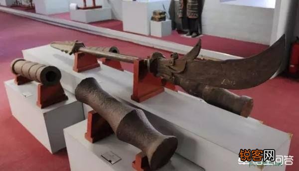 古代人真的能抡起几十斤重的兵器作战吗？真实兵器大概都多重？