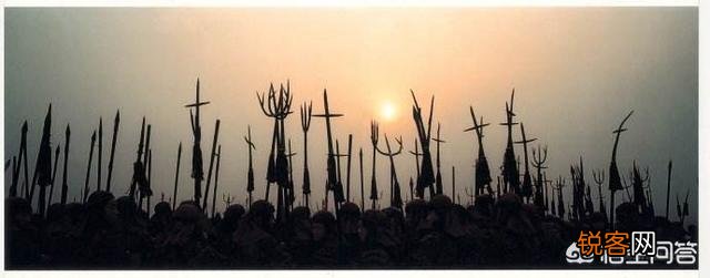 历史上,关羽用的是什么兵器？真的是青龙偃月刀吗？