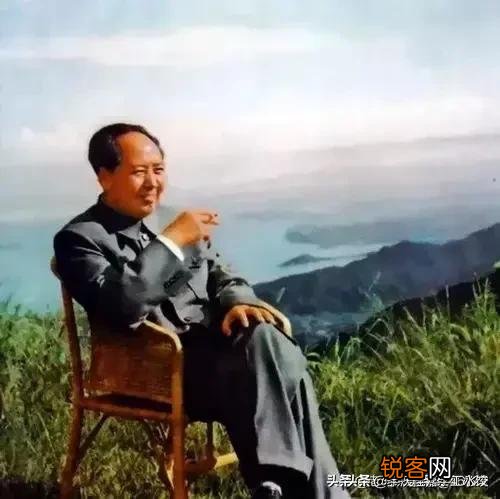 影视剧中以大人物或小人物为主角,更喜欢哪种？为什么？