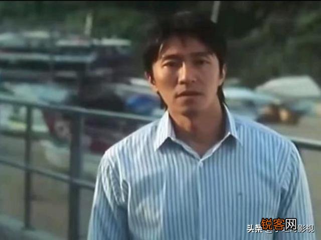 影视剧中以大人物或小人物为主角,更喜欢哪种？为什么？