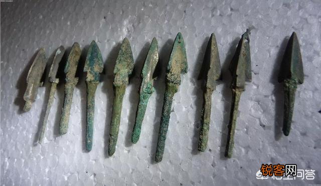 刘备五虎上将的武器都是什么？