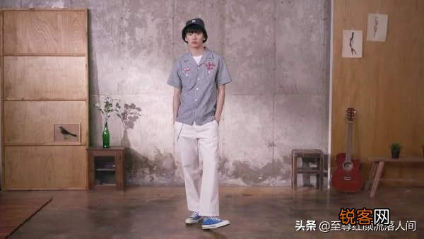 请问有哪些男生穿搭app,并且有链接可以整套购买的那种？