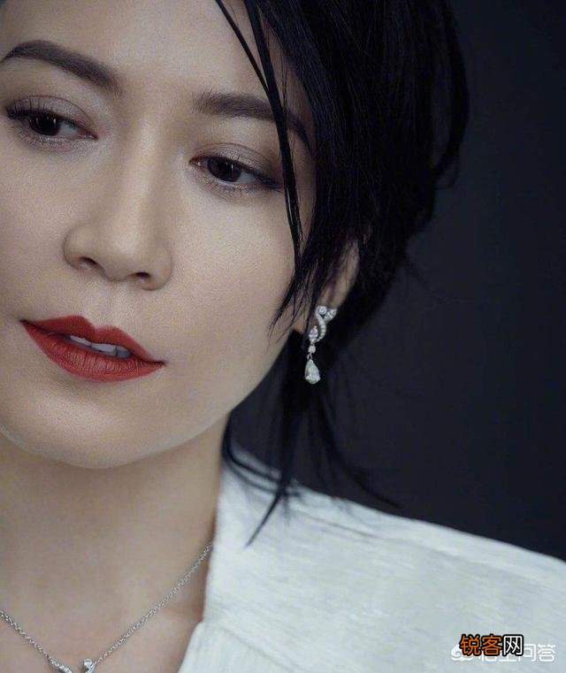 有哪些女明星的嘴型很好看？