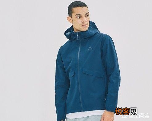 男生有什么经久不衰的经典款衣服推荐吗？