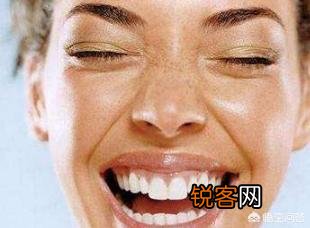 经常对着电脑,想入手隔离霜,有哪些可以推荐？