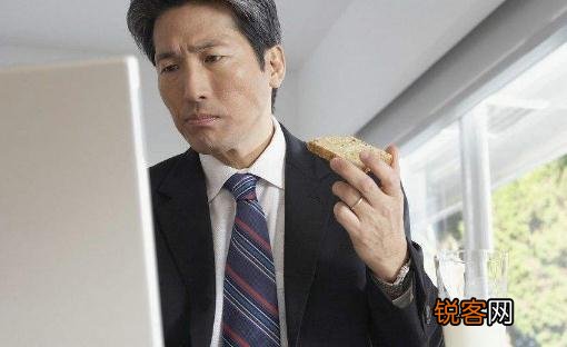 40岁男人身上有“三弱”，男人四十身体素质下降