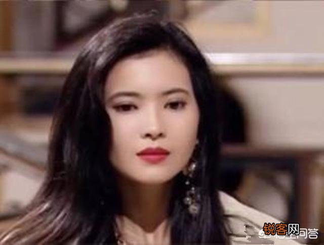 蓝洁瑛落魄时,为什么没有人帮她？