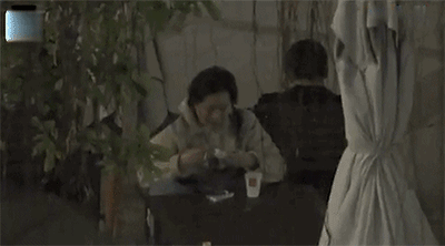 蓝洁瑛落魄时,为什么没有人帮她？