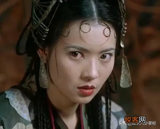 蓝洁瑛落魄时,为什么没有人帮她？