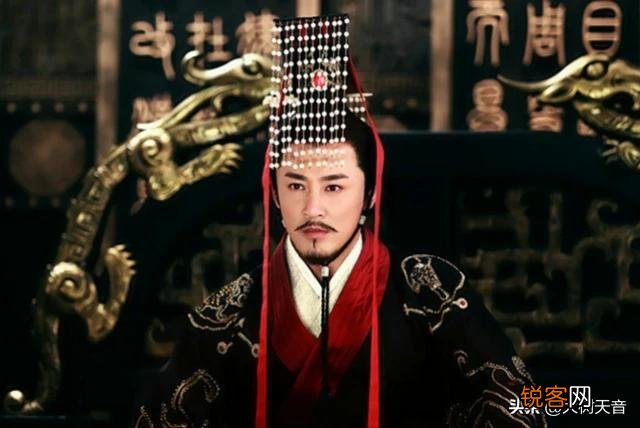 乾隆宠幸和珅,为何不在驾崩前立遗旨给嘉庆保护和珅？