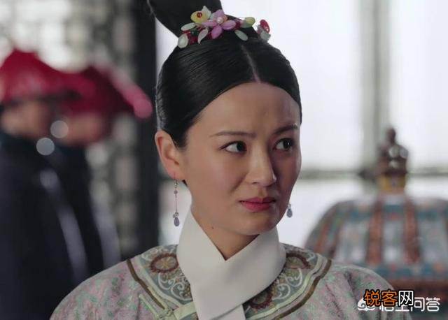 《如懿传》中乾隆为什么要宠幸阿箬？是为了给如懿报仇吗？