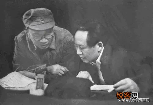 毛主席与林彪挂像是否有收藏价值？