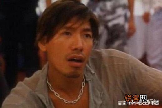 黑帮电影里谁扮演的黑老大角色最让你折服？