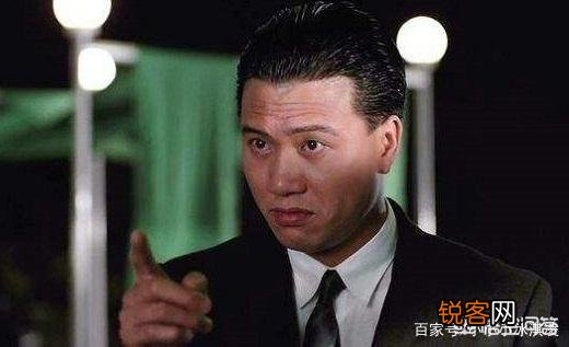 黑帮电影里谁扮演的黑老大角色最让你折服？