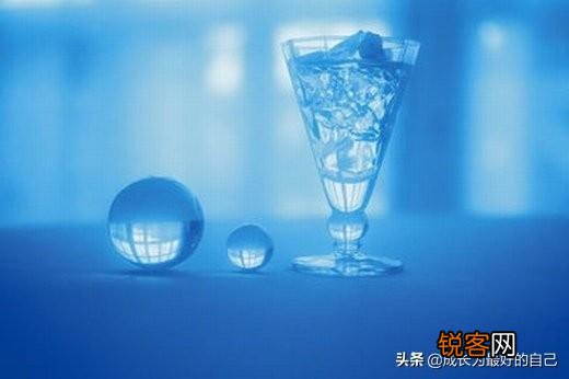 为啥现在有些人那么容易产生“玻璃心”？