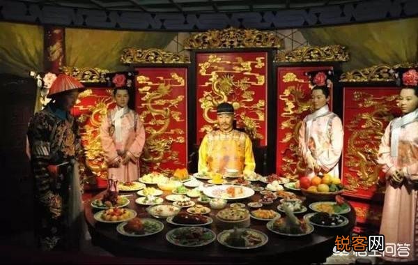 清代皇帝是如何吃饭的？