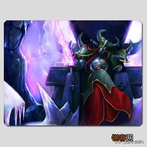 Doinb卡萨丁“复古瑞兹出装”,至尊坦装3000血4000蓝,一R一个ADC,如何操作？