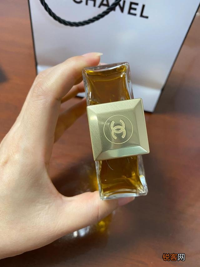 有什么让你惊艳的香水？