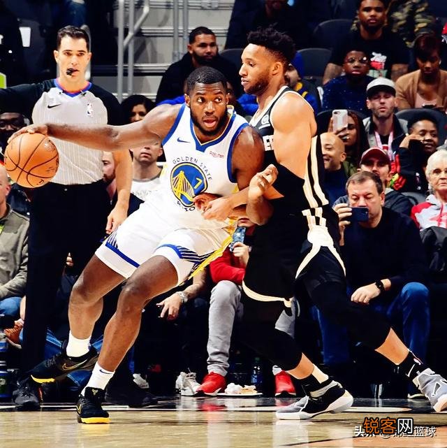 太阳战胜黄蜂,勇士惨负老鹰,12月3日之后,NBA西部排名有哪些变化？你怎么看？