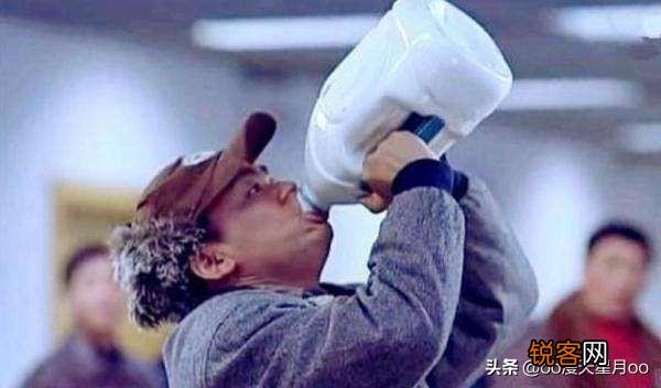 有哪些让你笑出腹肌的电影片段？