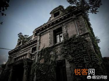 北京朝内大街81号在历史上发生了什么？为什么被称为「鬼楼」？