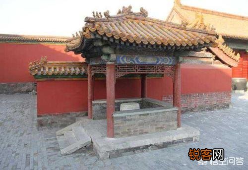 一位老太监说：“故宫内有70多口井,无人敢喝里面的水”,这是为什么？