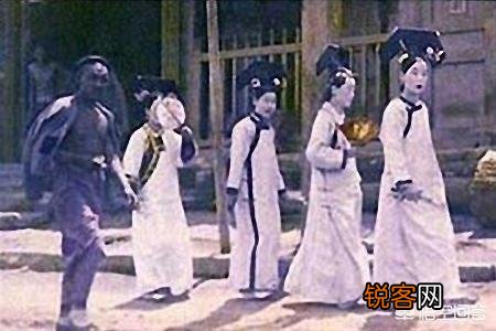 听说在故宫不适宜照相是真的吗？