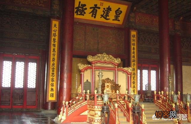 北京故宫为什么晚上不开放？