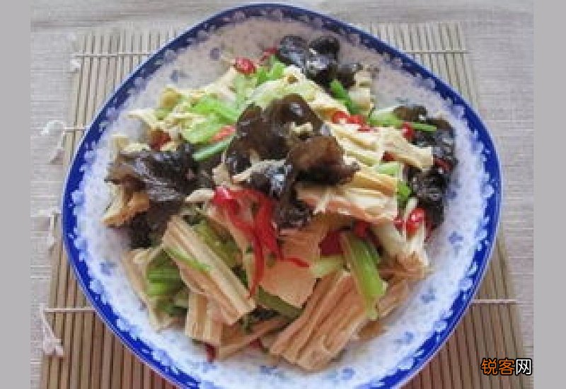 青菜和腐竹怎么炒好吃 青菜和腐竹凉拌怎么做