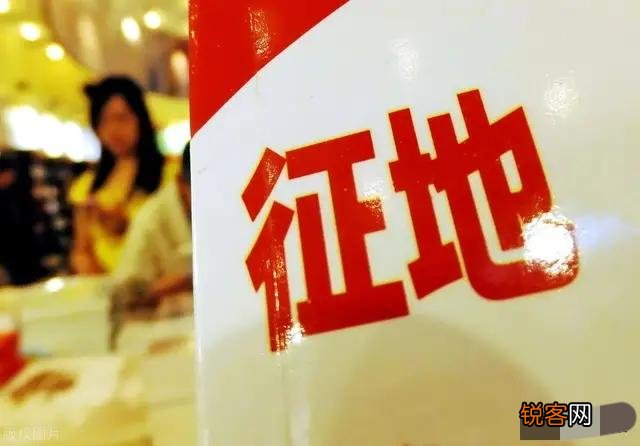 听信美国被坑惨！经济倒退十年不止,崩盘的印度何去何从？