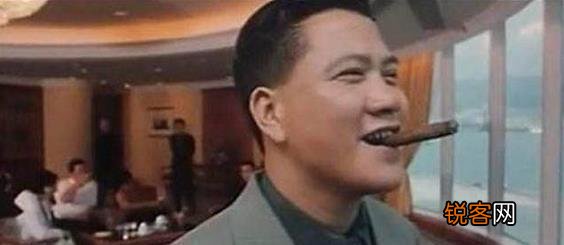 现在的社会真是安全啊！以前那些满嘴喊着我是黑社会的人都去哪了？