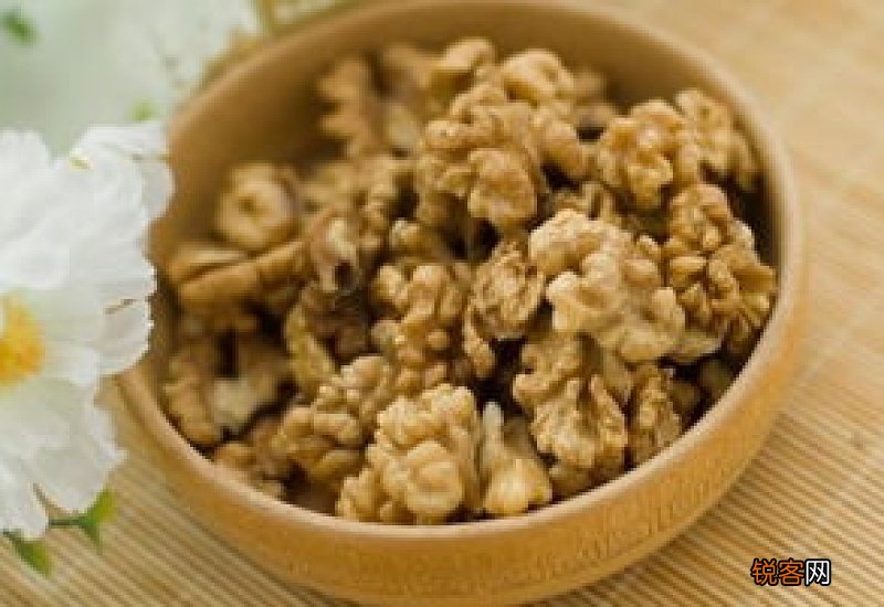 核桃怎么吃最营养健康 核桃的营养吃法有哪些